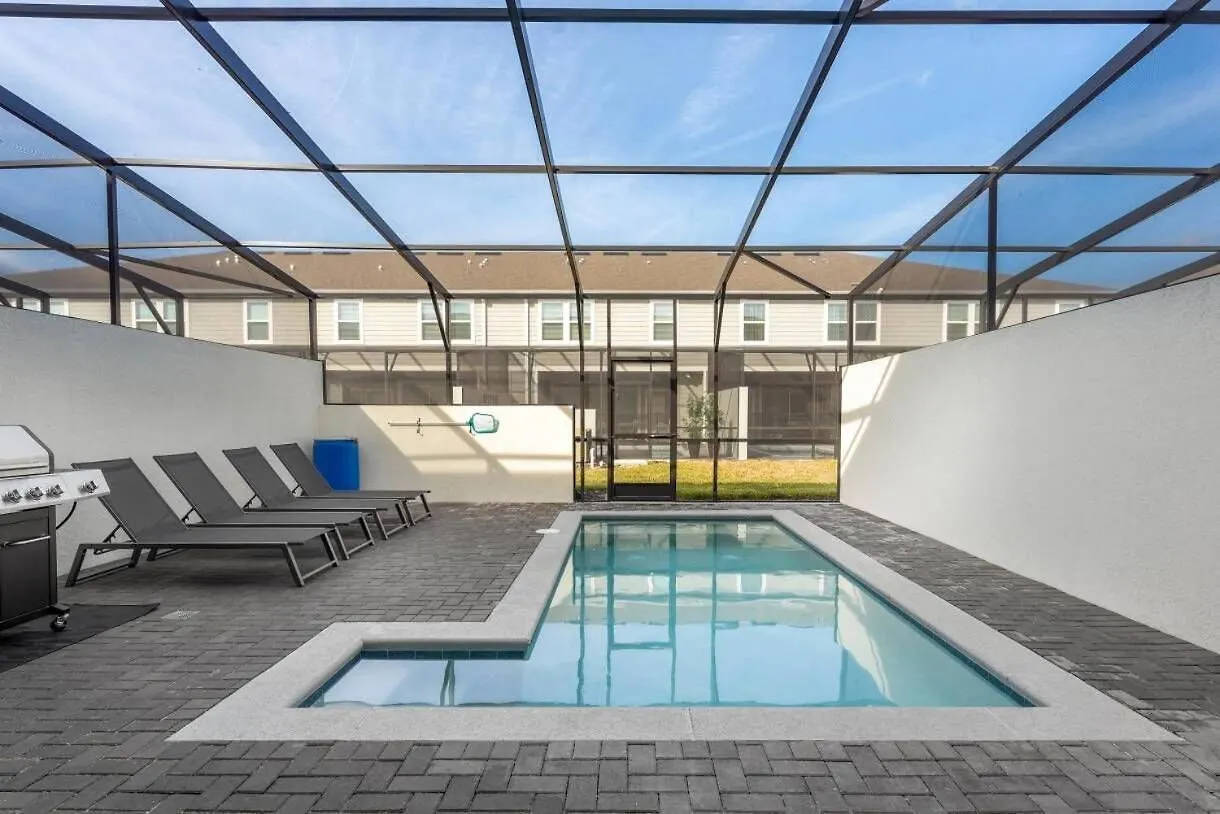 Windsor Island 13 Guests Brand New Pool Bbq Villa Davenport